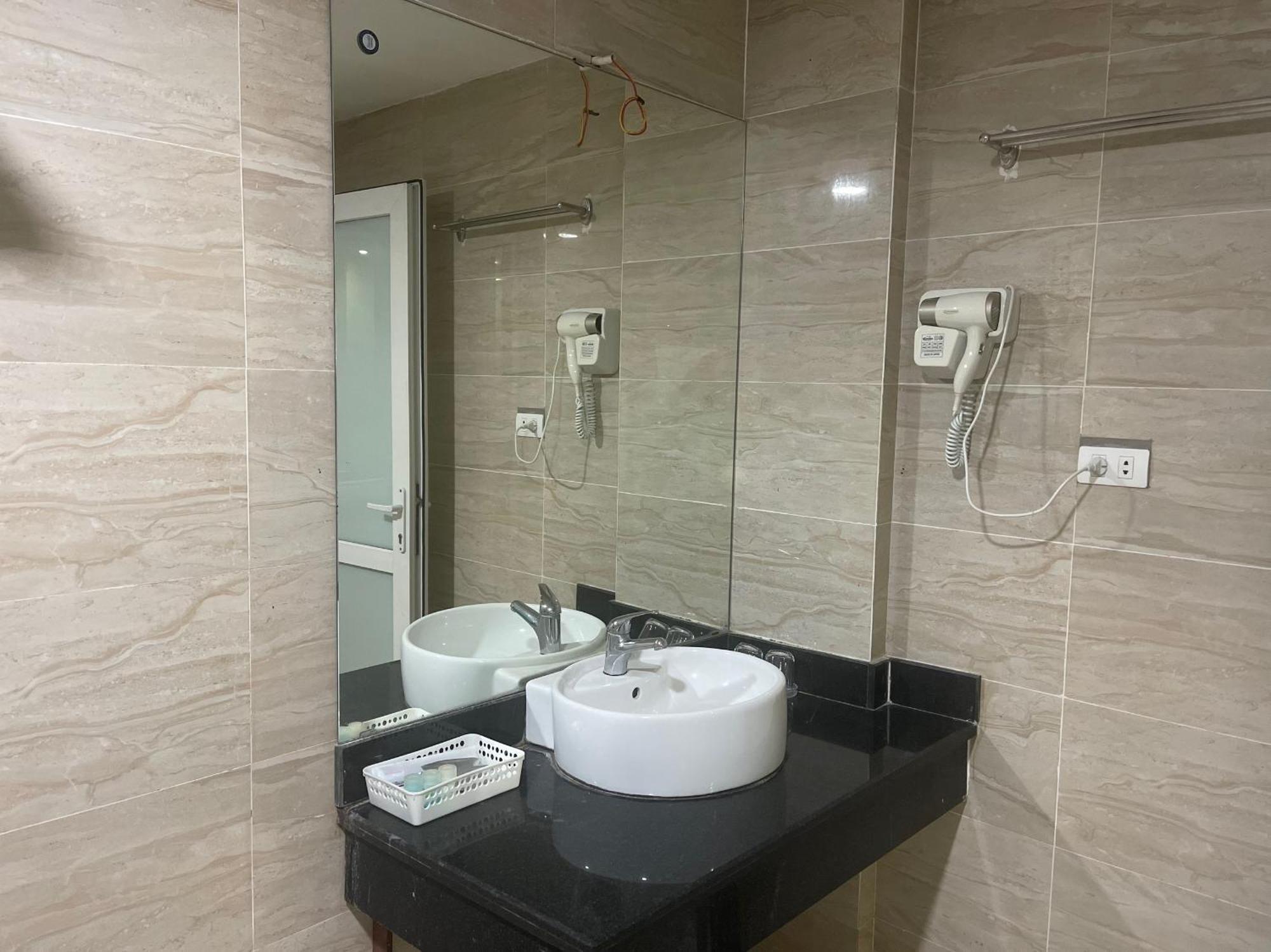 New Amely Hotel Ханой Екстер'єр фото
